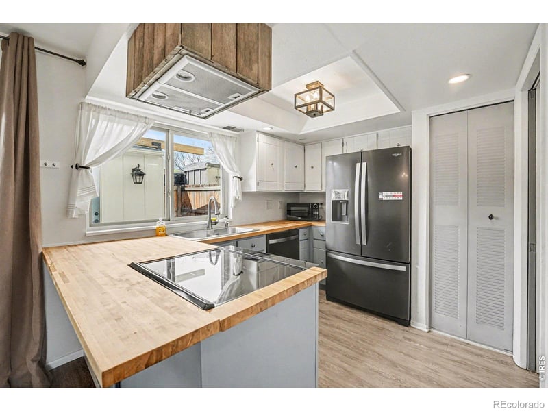 474 Carr St, Lakewood, CO 80226