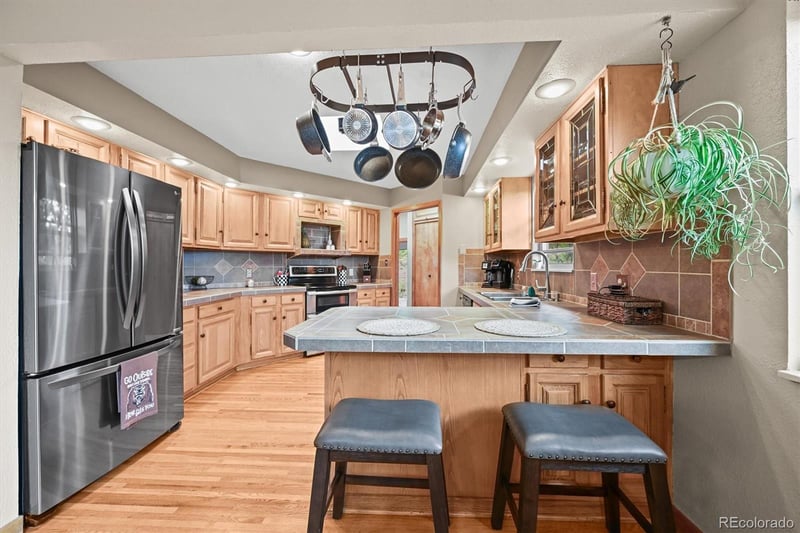 13540 Deer Ridge Way, Larkspur, CO 80118