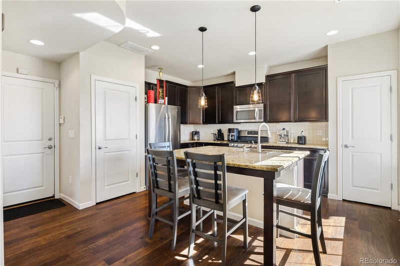 8025 21st Ave, Denver, CO 80238