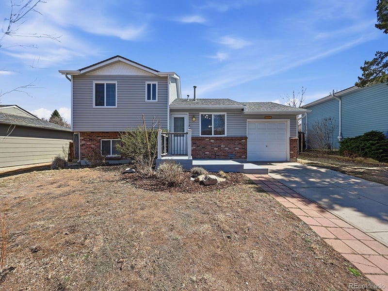 1830 Mobile St, Aurora, CO 80017