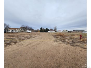 100 Belaire Cir, Sterling, CO 80751