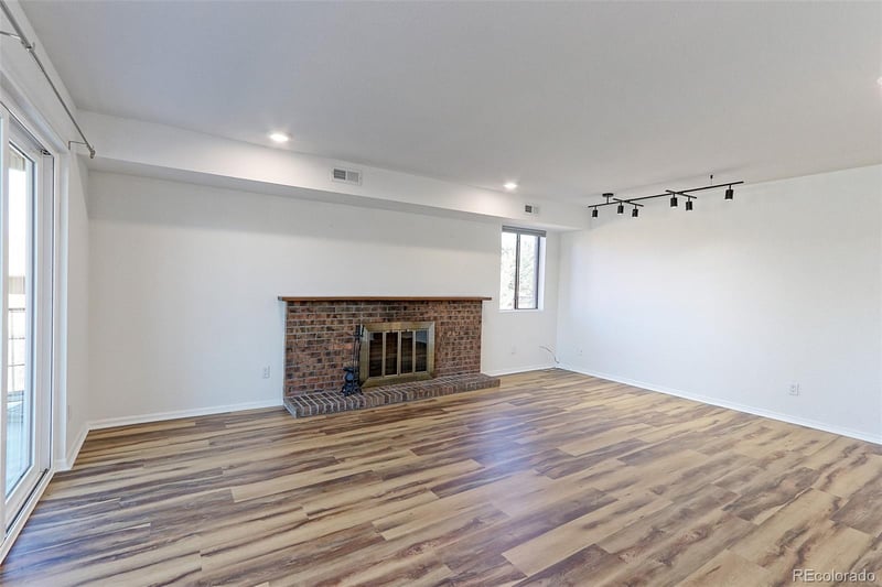 600 Manhattan Dr #C7, Boulder, CO 80303