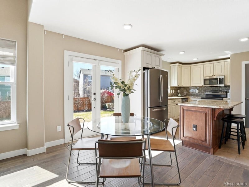 9912 Saybrook St, Highlands Ranch, CO 80126