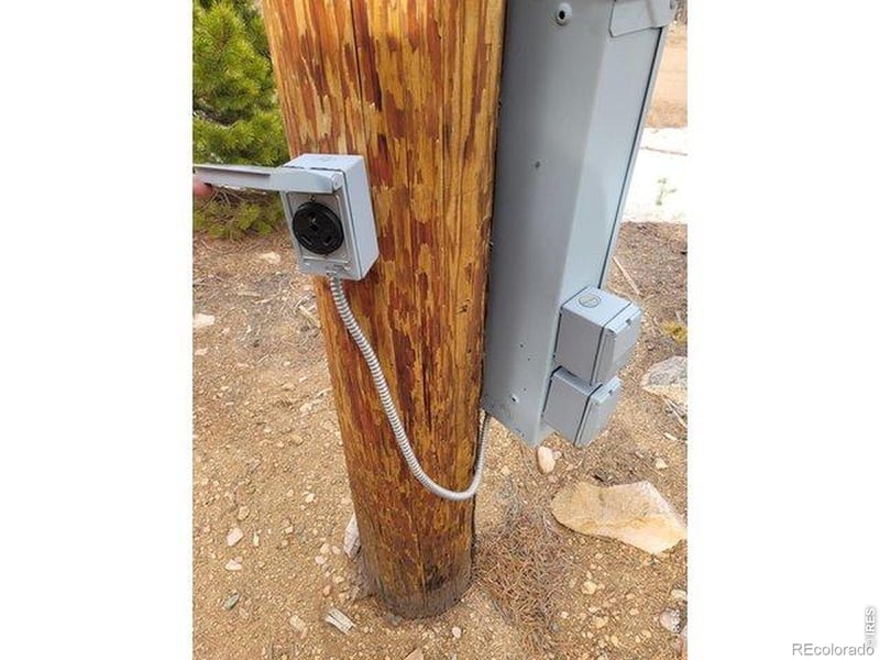 1421 Jicarilla Trl, Red Feather Lakes, CO 80545