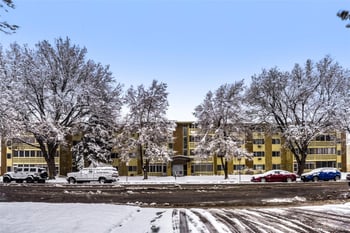 9300 Center Ave #12C, Denver, CO 80247
