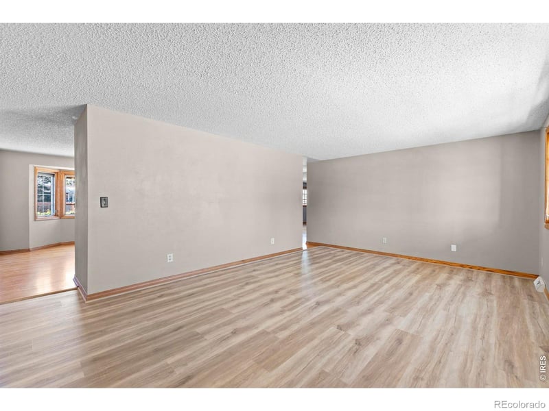 1064 Tupelo Dr, Loveland, CO 80538