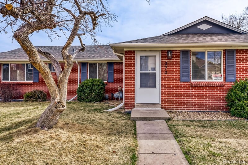 370 Dayton St, Aurora, CO 80010