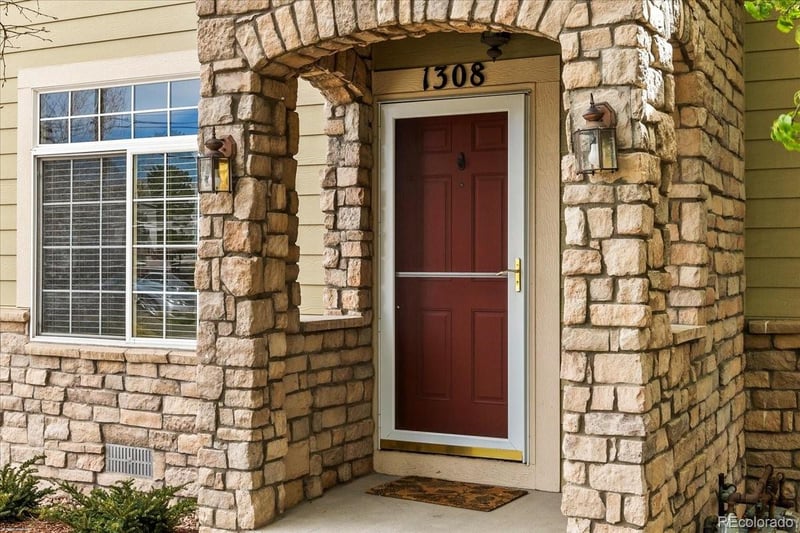 1308 Clermont St, Denver, CO 80222