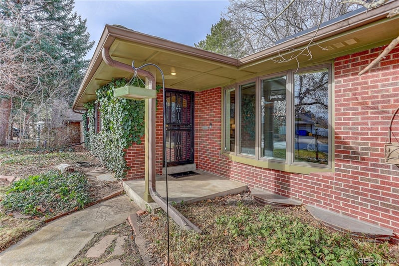 135 Everett St, Lakewood, CO 80226