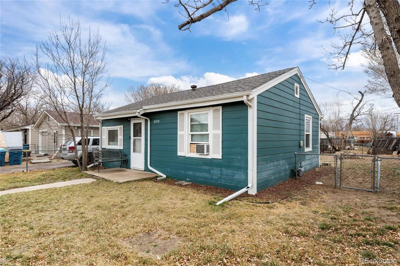 5997 Magnolia St, Commerce City, CO 80022