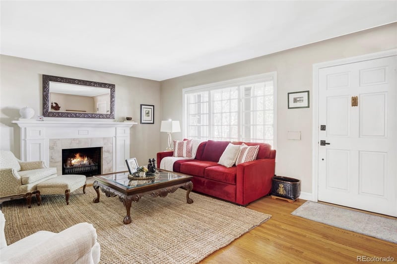 950 Elizabeth St, Denver, CO 80209