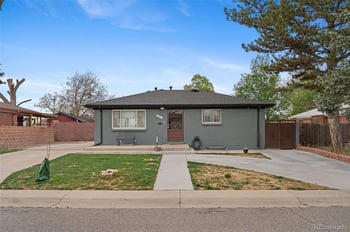 3017 Cimarron St, Aurora, CO 80011