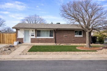 10495 22nd Ave, Aurora, CO 80010