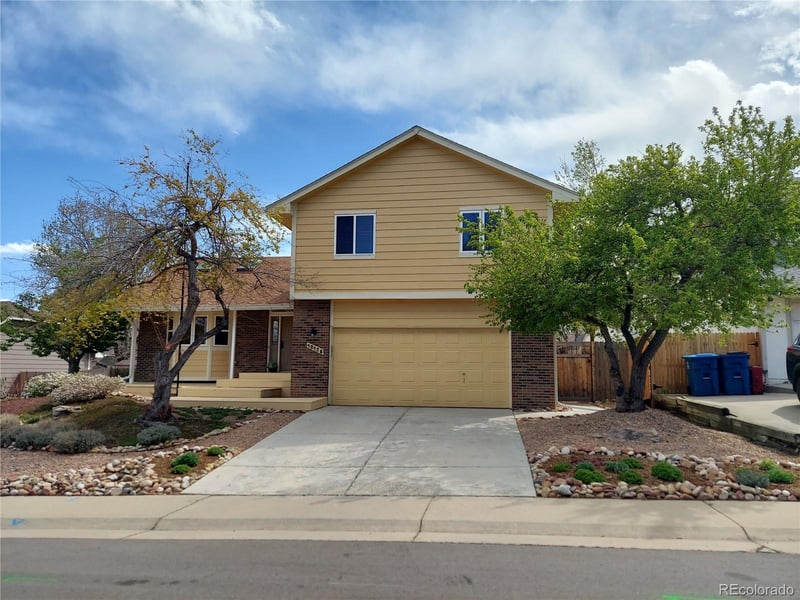 12138 Brittany Ave, Littleton, CO 80127