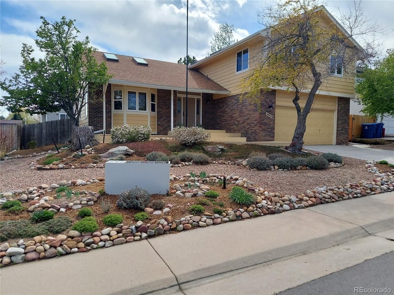 12138 Brittany Ave, Littleton, CO 80127