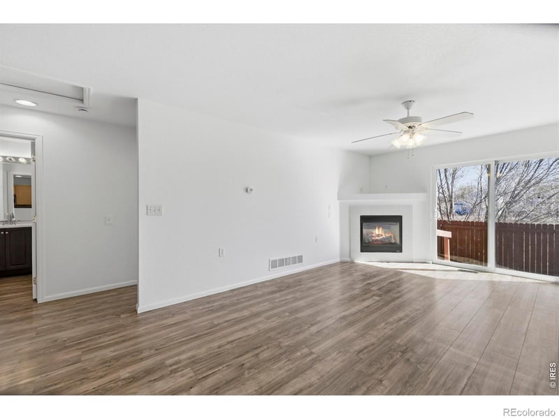 1560 Oak Creek Dr, Loveland, CO 80538