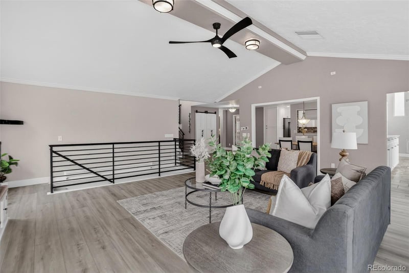 8226 S Dover St, Littleton, CO 80128