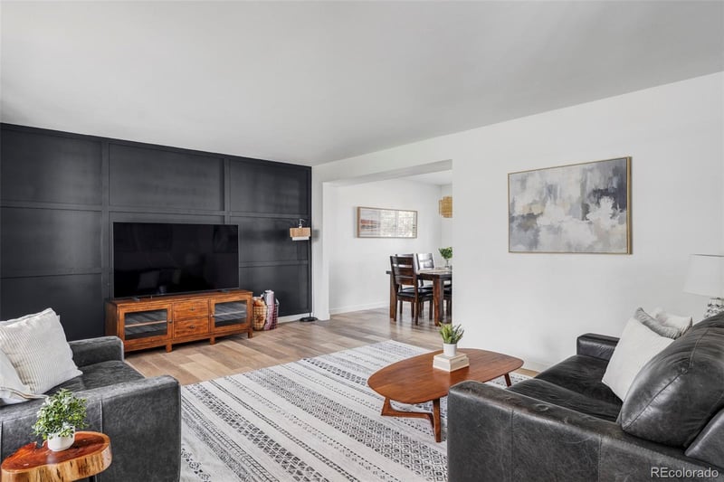1129 S Kittredge St, Aurora, CO 80017