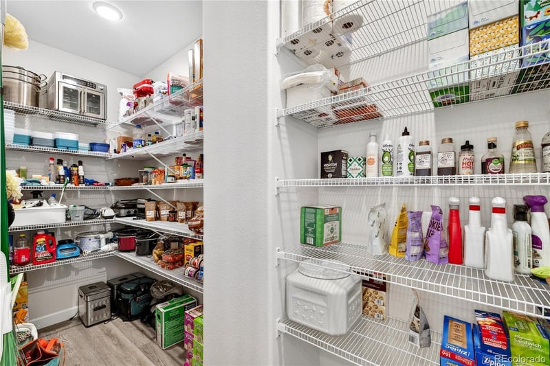 7115 Yantley Way, Aurora, CO 80016