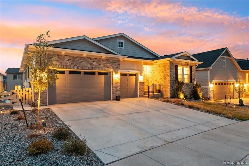 7115 Yantley Way, Aurora, CO 80016