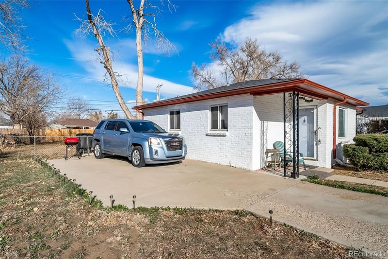 2921 Jasmine St, Denver, CO 80207