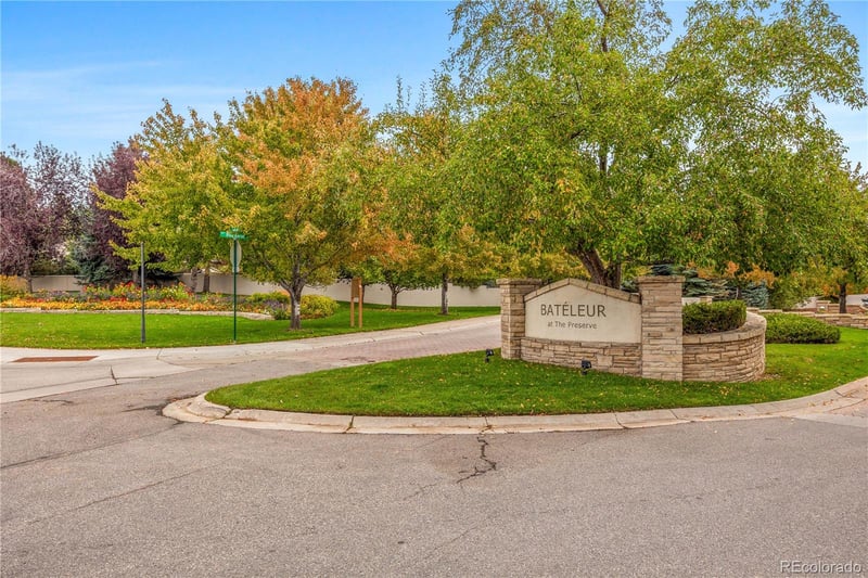 99 Blue Heron Ct, Greenwood Village, CO 80121