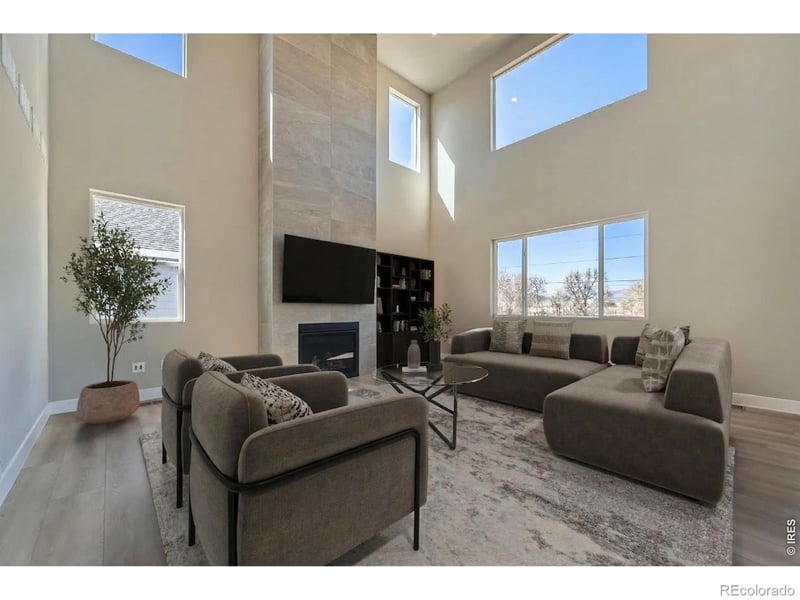 364 Rustic Barn Ln, Berthoud, CO 80513