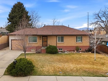 965 Saulsbury St, Lakewood, CO 80214