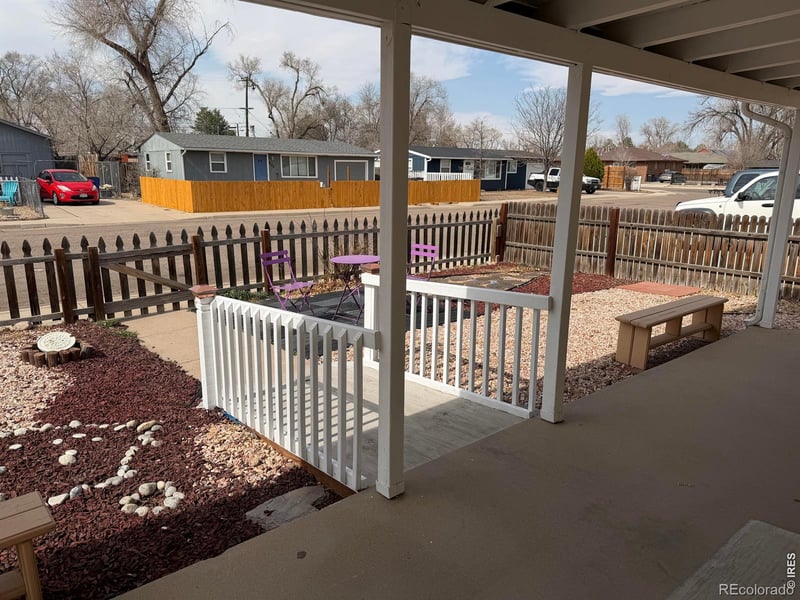 404 16th Ave Ct, Greeley, CO 80631