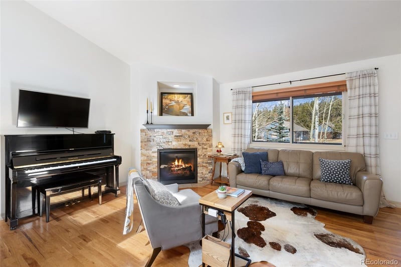 2865 Sunnywood Ave, Woodland Park, CO 80863