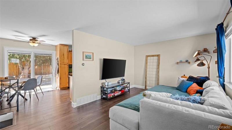 1660 Winnebago Rd, Colorado Springs, CO 80915