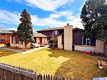 9842 W 22nd Pl, Lakewood, CO 80215