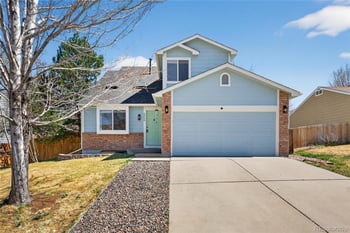 5066 Genoa St, Centennial, CO 80015