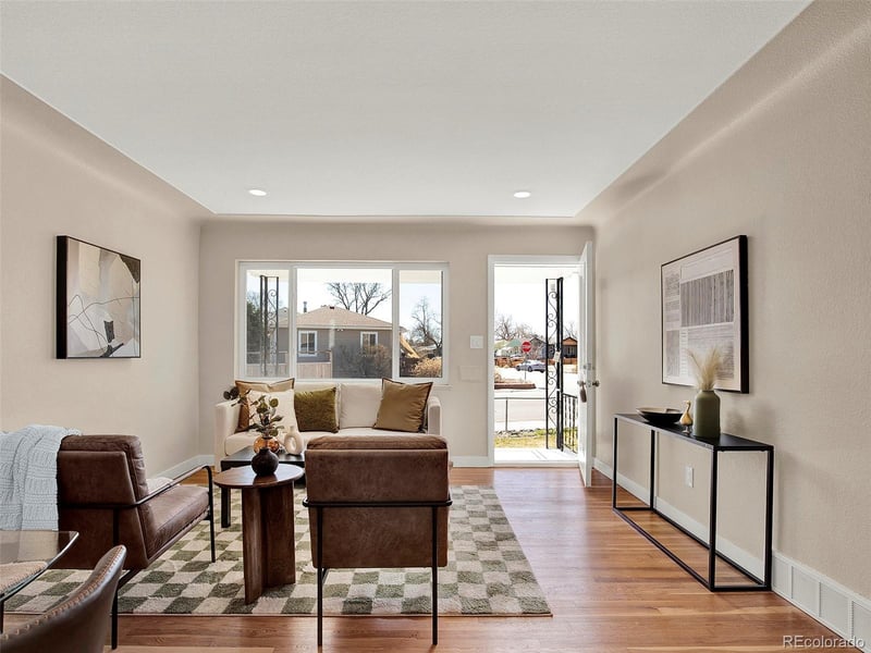 595 Eastman Ave, Englewood, CO 80110