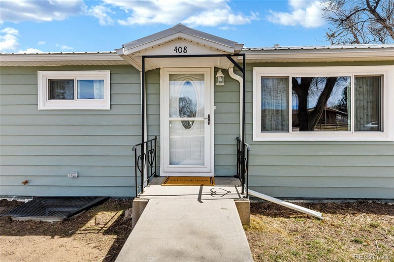 408 Sioux Ave, Simla, CO 80835