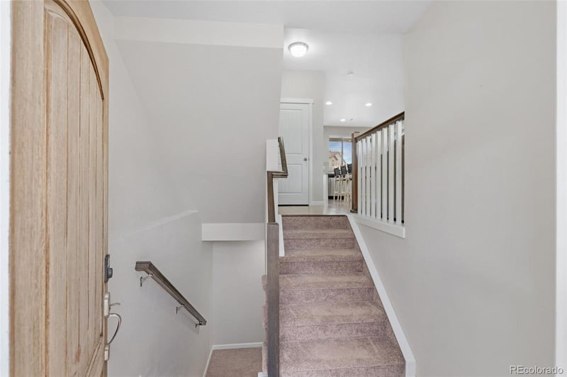 15545 Washburn Ave, Lakewood, CO 80228