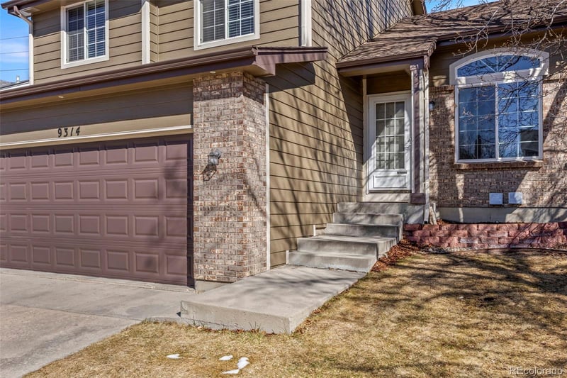9314 Wiltshire Dr, Highlands Ranch, CO 80130