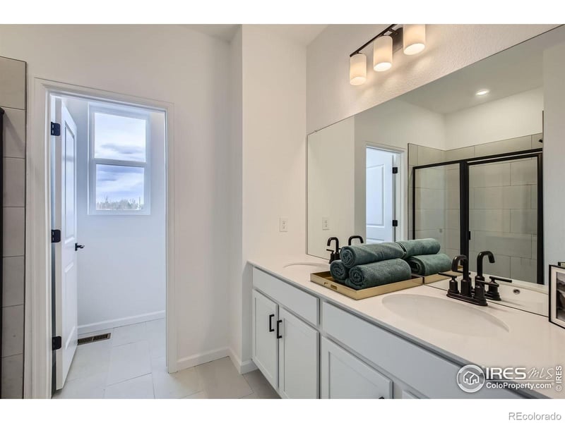 216 Sugar Beet Ln, Berthoud, CO 80513