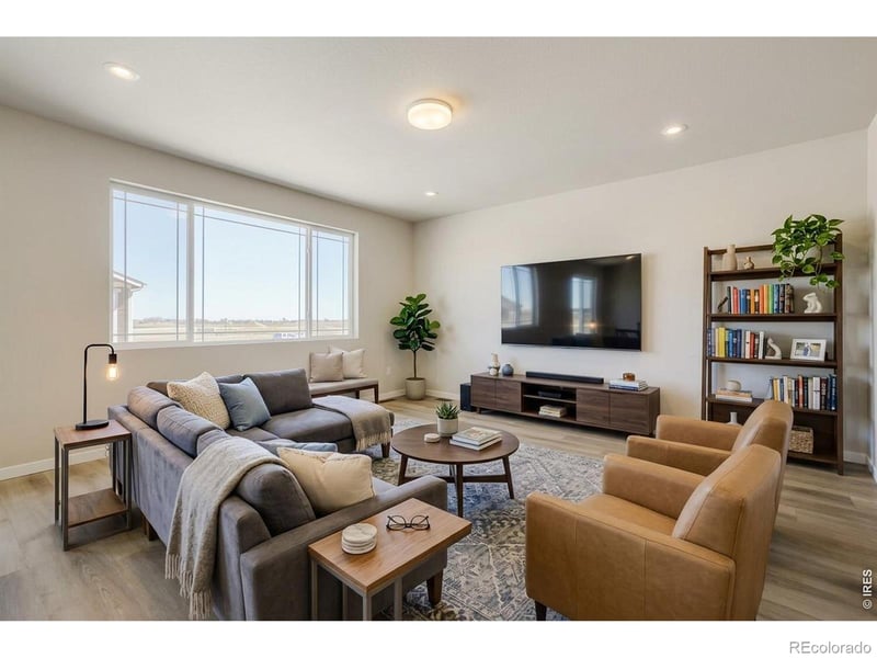 216 Sugar Beet Ln, Berthoud, CO 80513