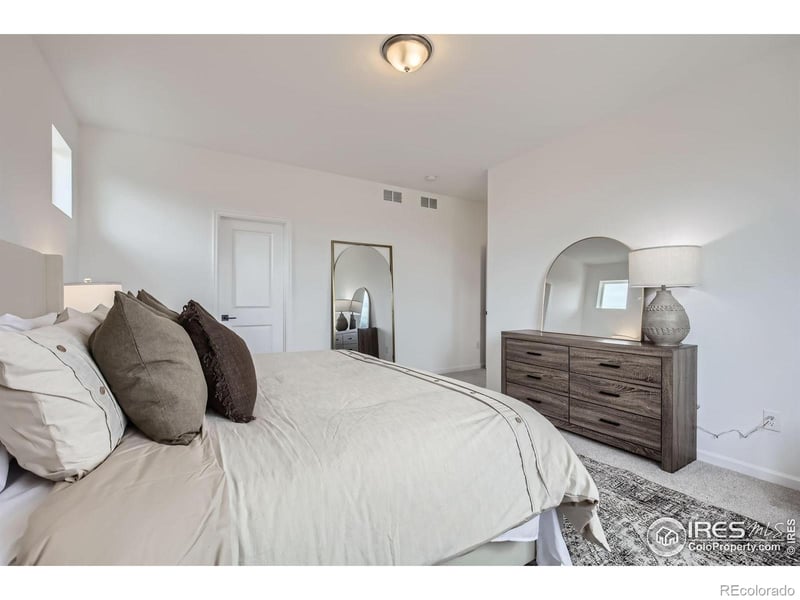 216 Sugar Beet Ln, Berthoud, CO 80513