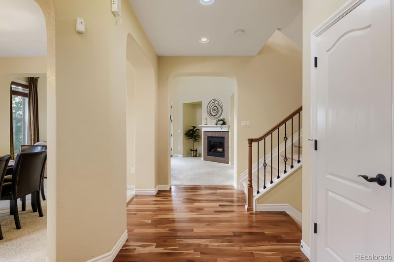 9421 Viaggio Way, Highlands Ranch, CO 80126