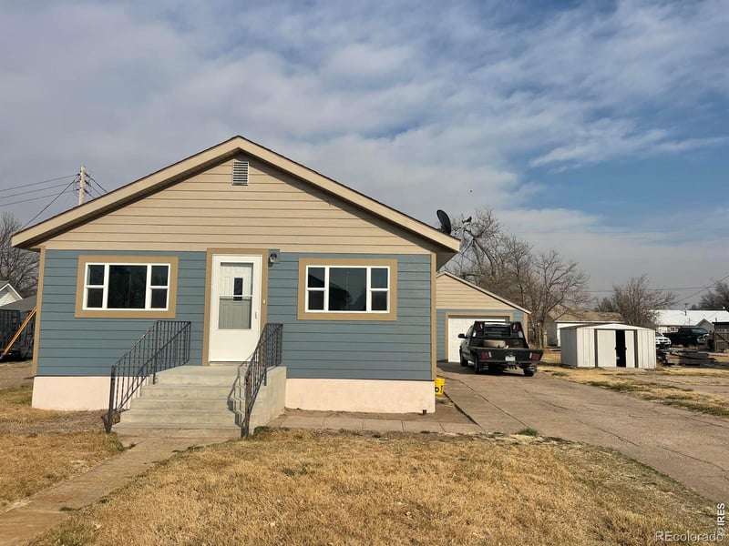 217 Nebraska Ave, Stratton, CO 80836