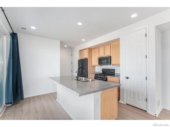 5230 Warrior St, Frederick, CO 80504