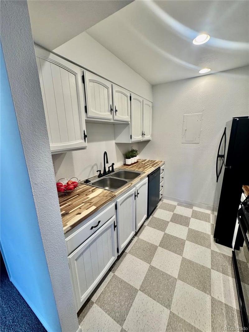 14224 E 1st Dr #A07, Aurora, CO 80011