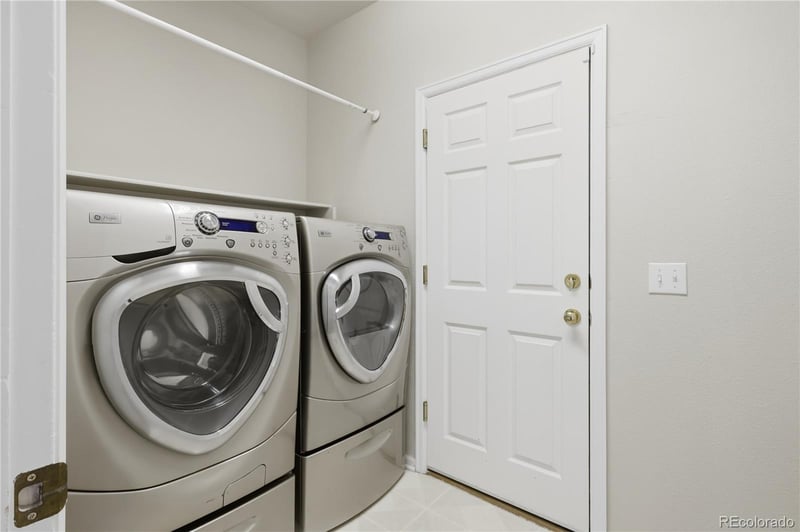 3807 Garnet Way, Highlands Ranch, CO 80126