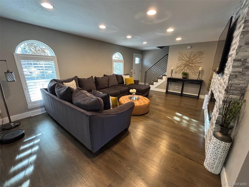 6465 Dayton St, Englewood, CO 80111