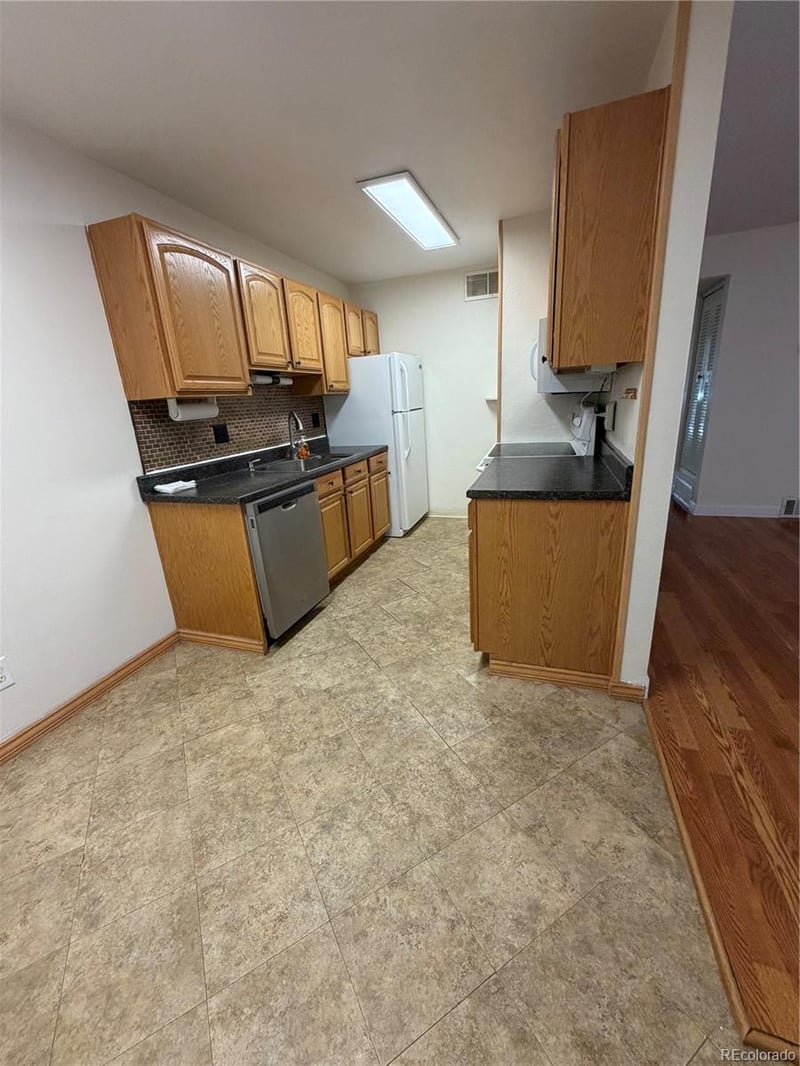 10211 Ura Ln #1-302, Thornton, CO 80260