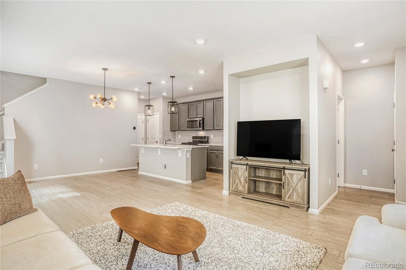 4378 Nepal Ct, Centennial, CO 80015