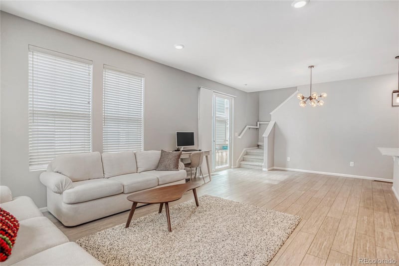 4378 Nepal Ct, Centennial, CO 80015