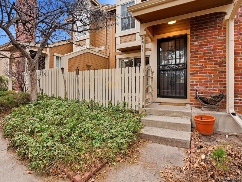 4311 Billings Cir, Aurora, CO 80015